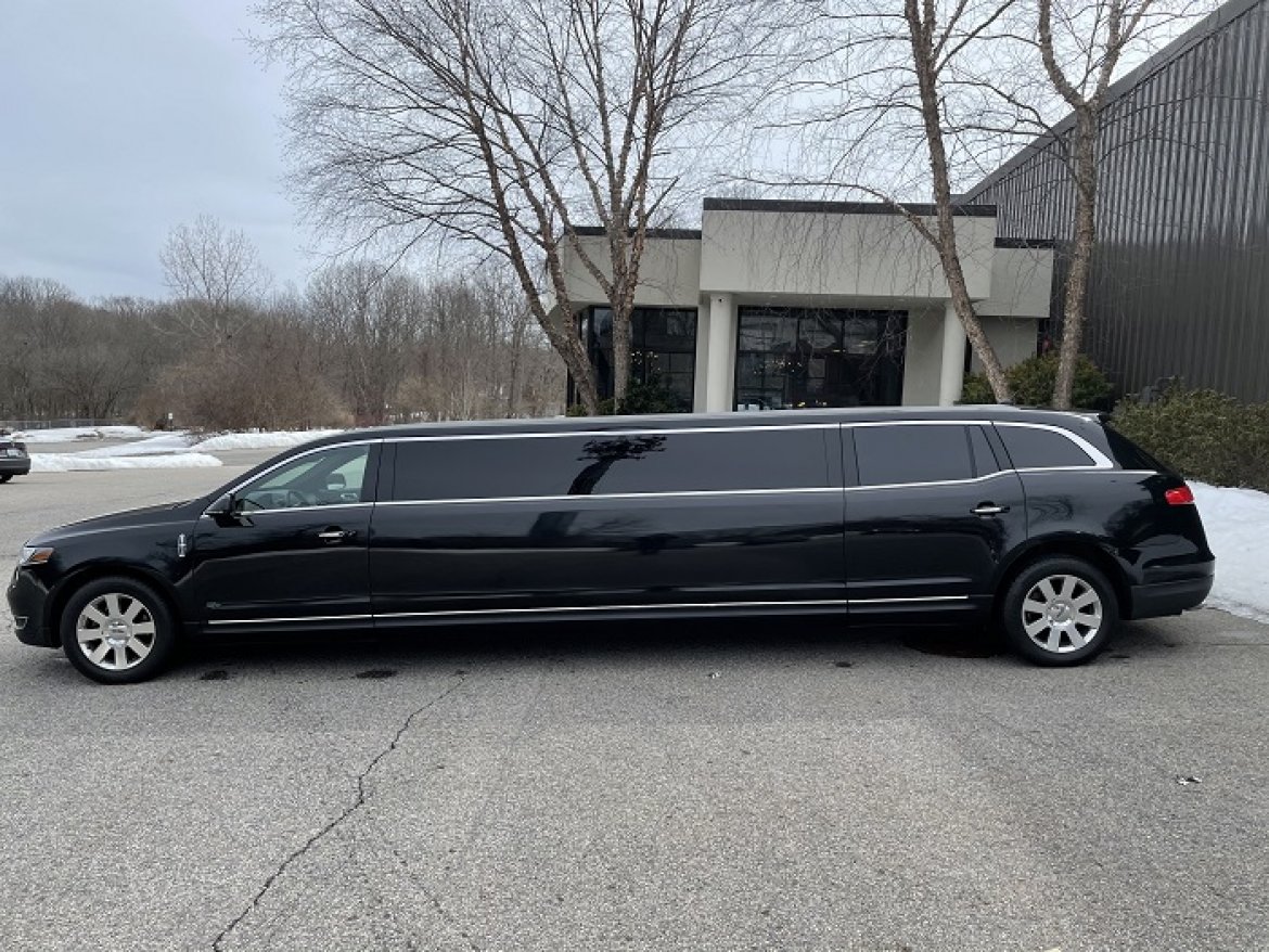 Limousine for Sale in Haverhill, MA - Photo 3
