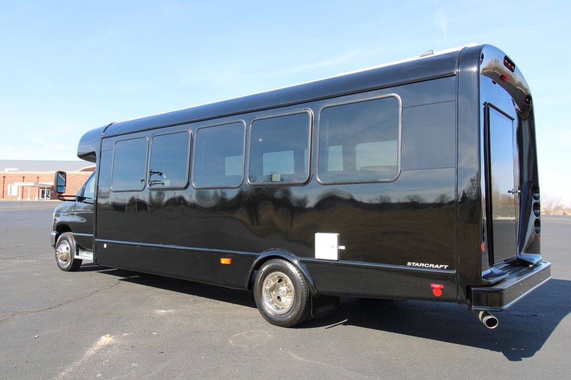 Limo Bus for Sale in Springfield, MO - Photo 5