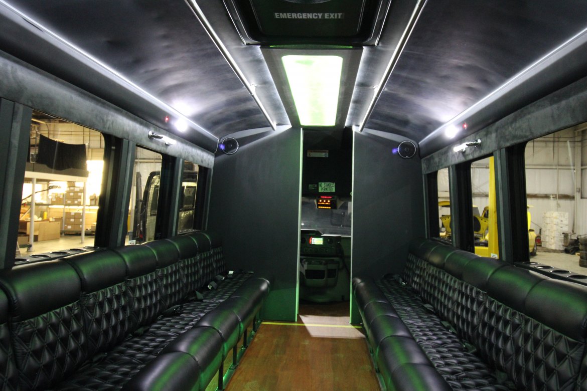Limo Bus for Sale in Springfield, MO - Photo 14