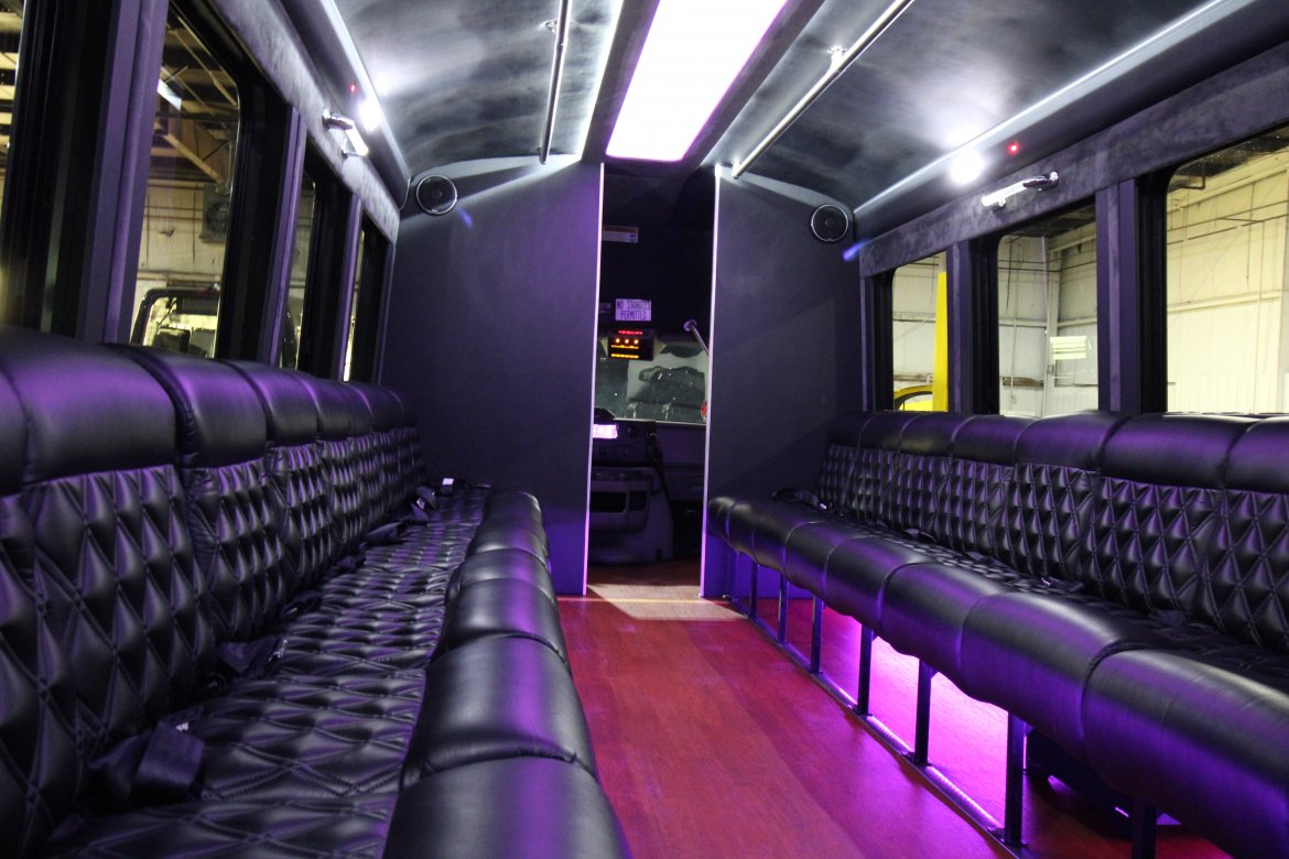 Limo Bus for Sale in Springfield, MO - Photo 16
