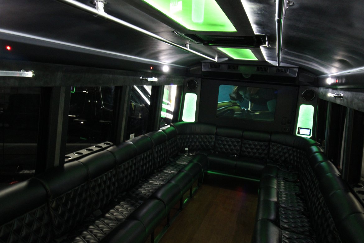 Limo Bus for Sale in Springfield, MO - Photo 26