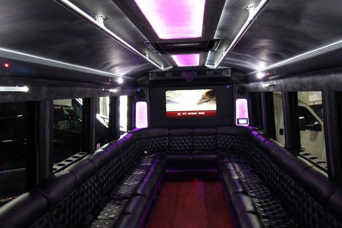 Limo Bus for Sale in Springfield, MO - Photo 32