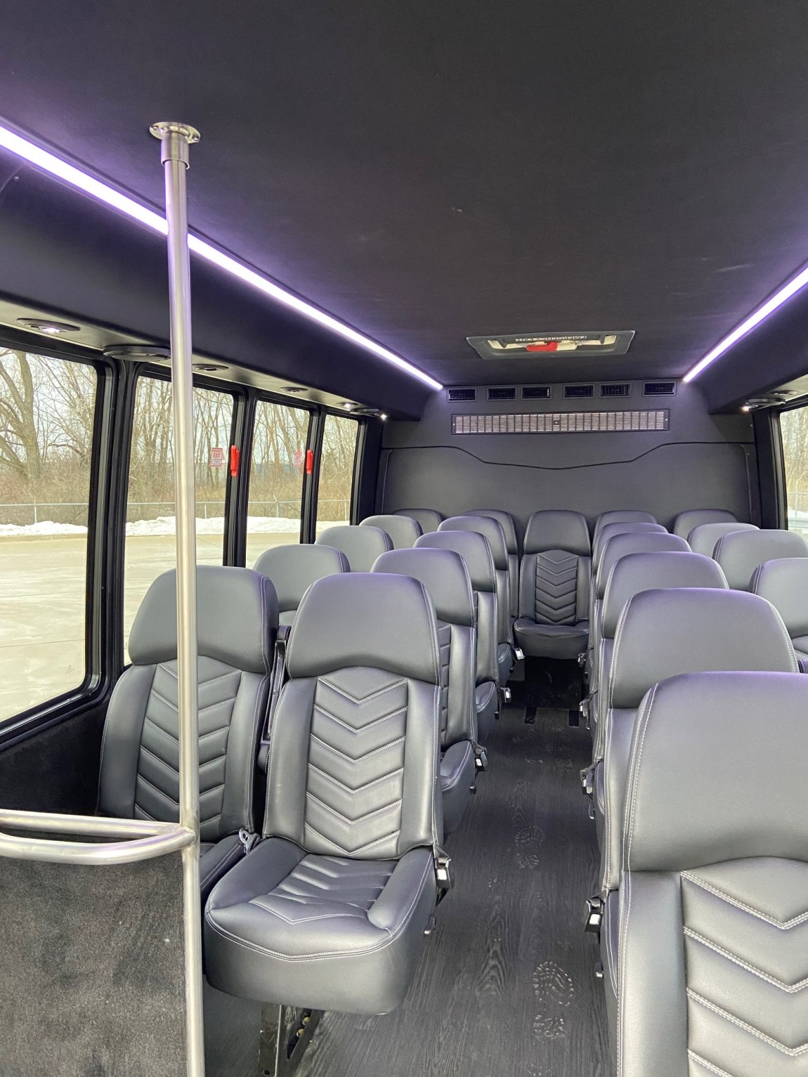 Shuttle Bus for Sale in Erie, PA - Photo 10