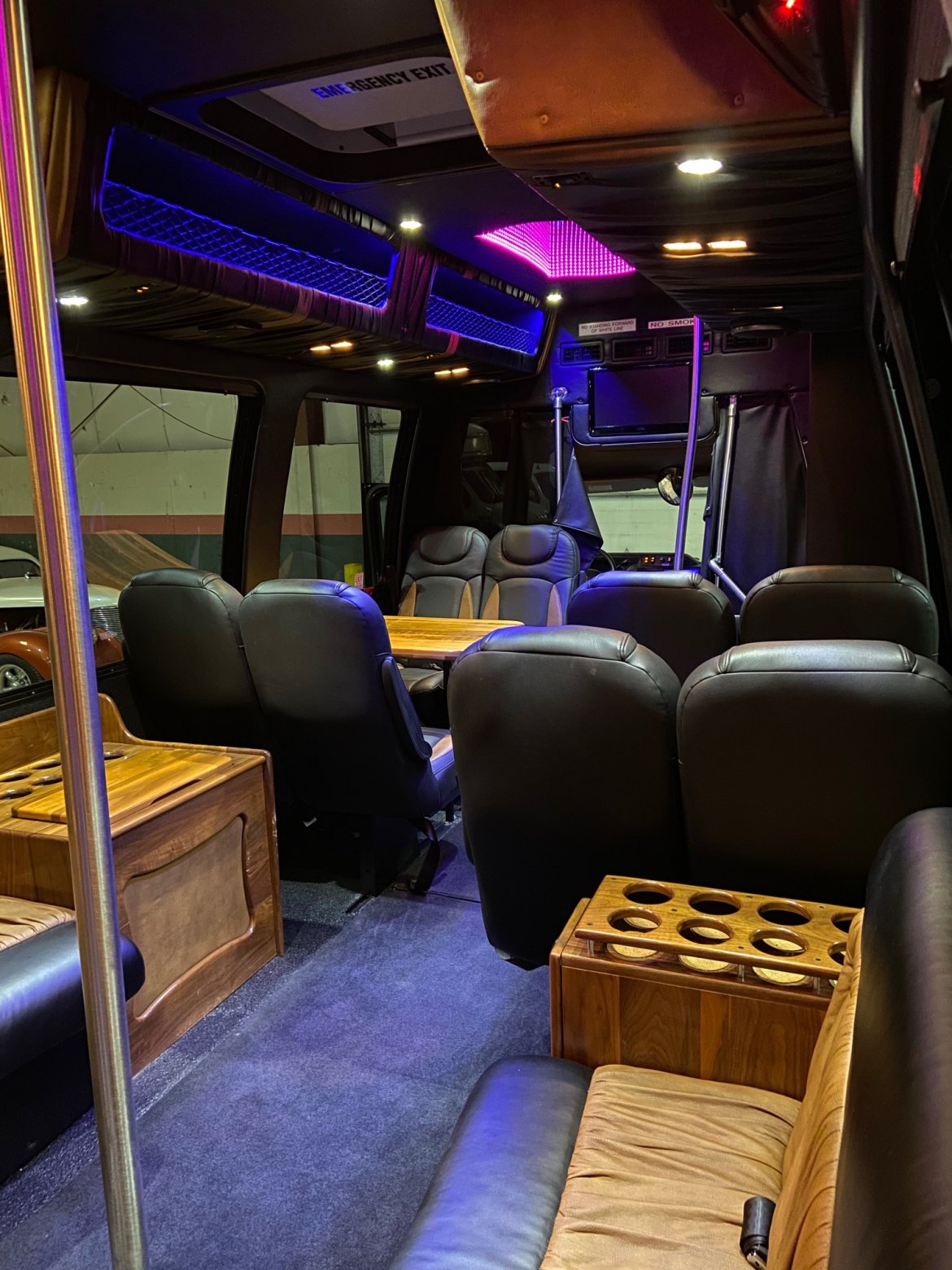 Limo Bus for Sale in Erie, PA - Photo 16