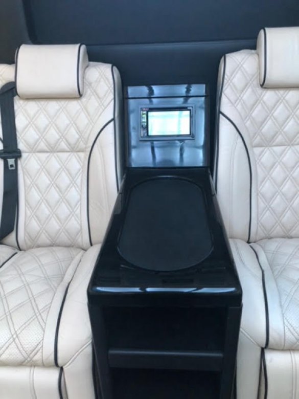 2016 Mercedes-Benz 3500 CEO Sprinter Sprinter for Sale in Riverside, CA - Photo 3