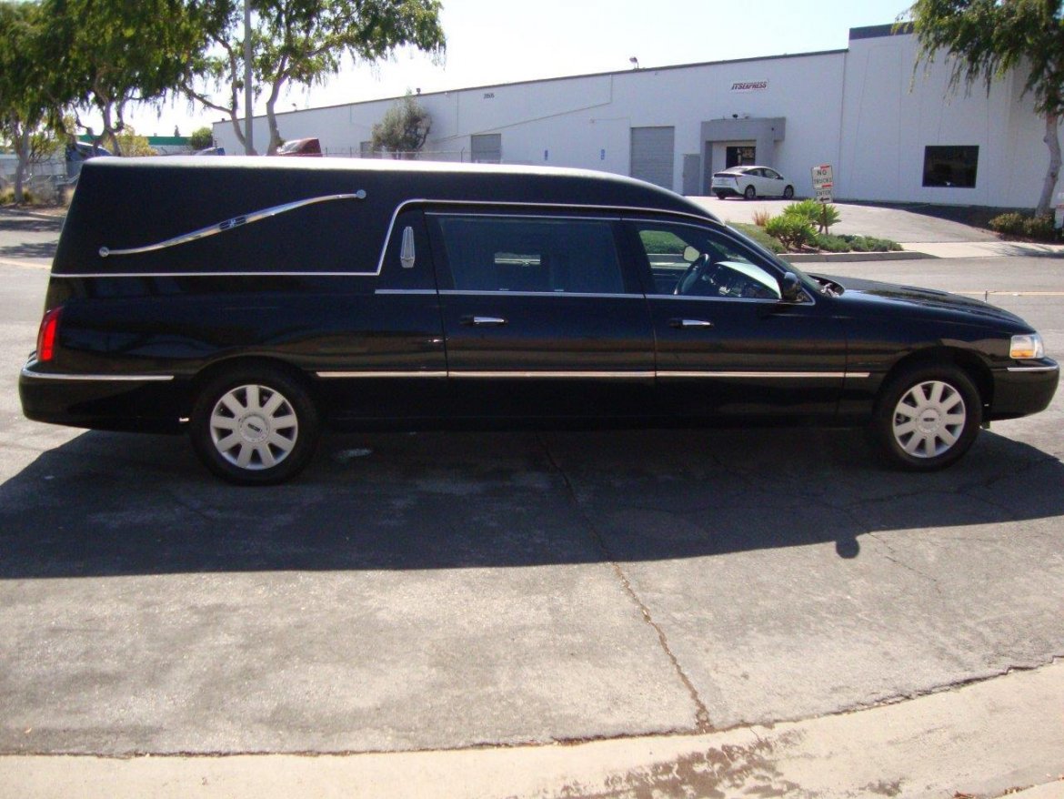 Funeral for Sale in Carson, CA - Photo 6