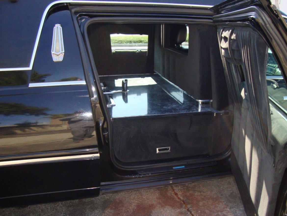 Funeral for Sale in Carson, CA - Photo 8