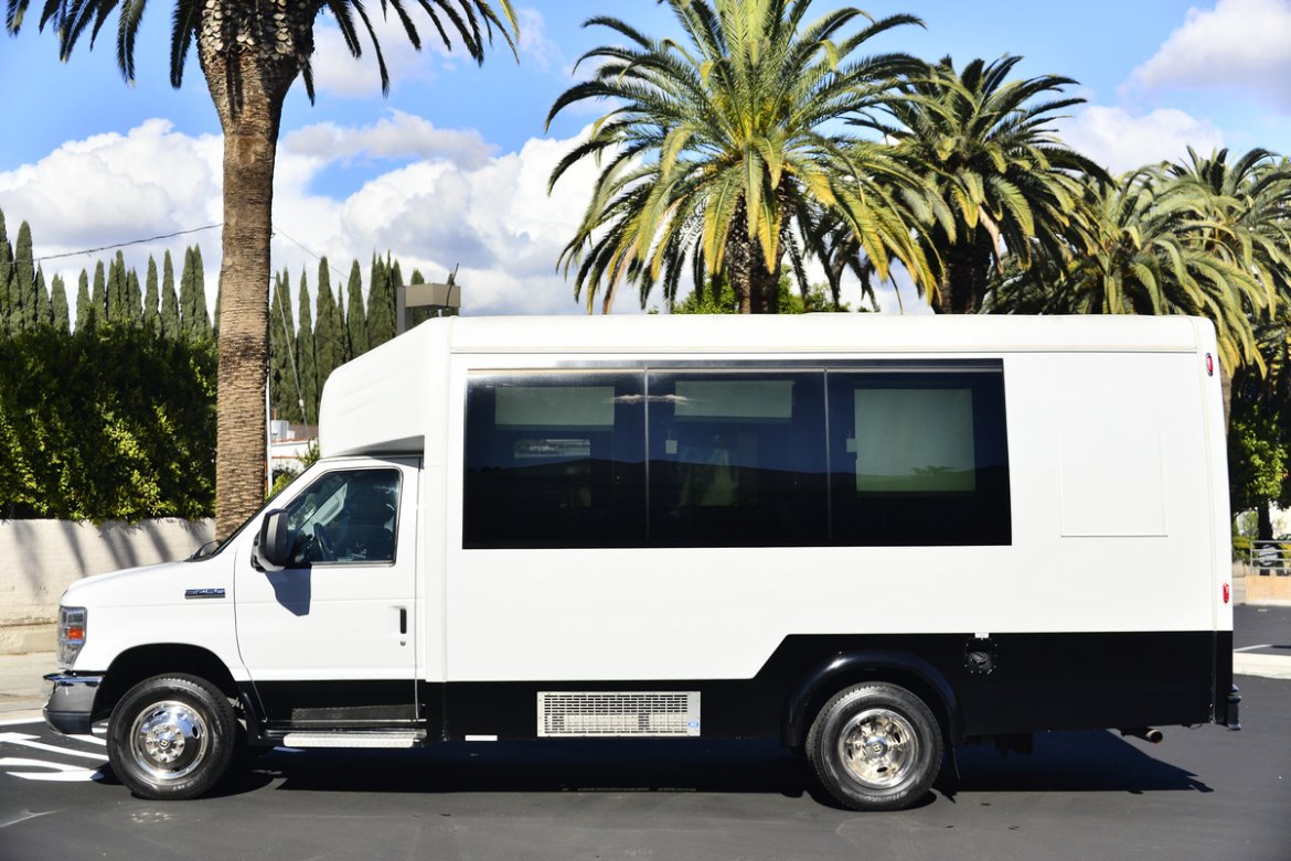Limo Bus for Sale in west Hollywood, CA - Photo 8