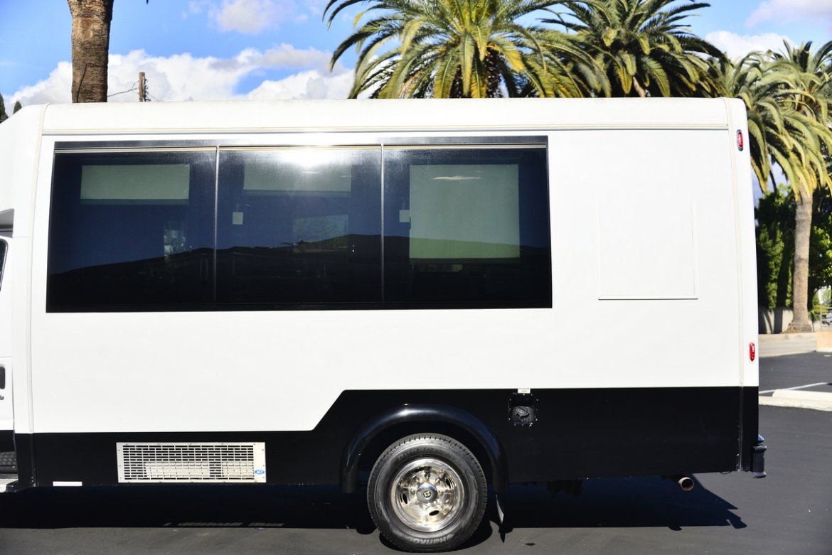 Limo Bus for Sale in west Hollywood, CA - Photo 13
