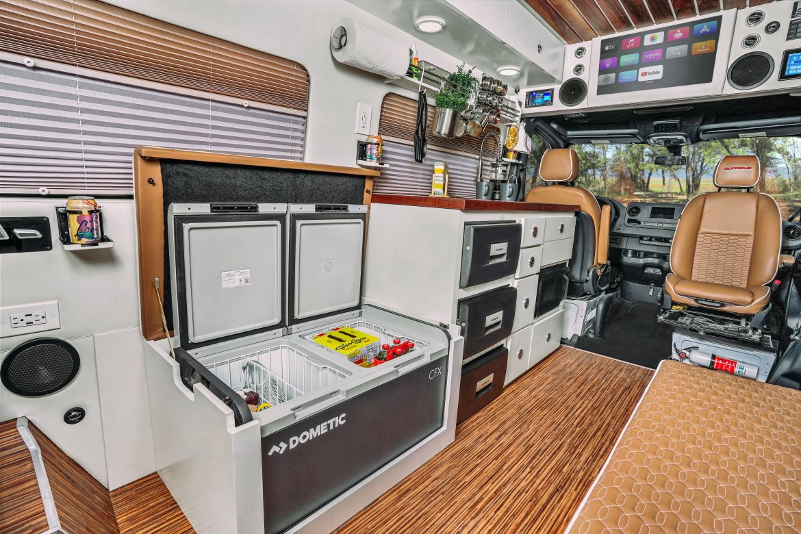 Sprinter for Sale in San Antonio, TX - Photo 10