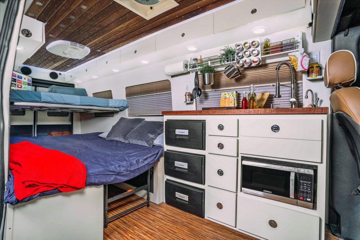 Sprinter for Sale in San Antonio, TX - Photo 8