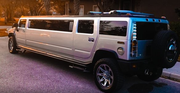 2005 Hummer Hummer Limo Limousine for Sale in buford, GA - Main Photo