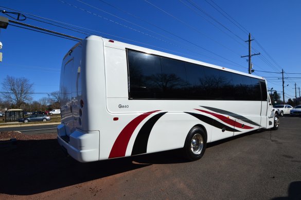 2019 Freightliner GM40 Shuttle Shuttle Bus for Sale in Morganville, NJ - Photo 2