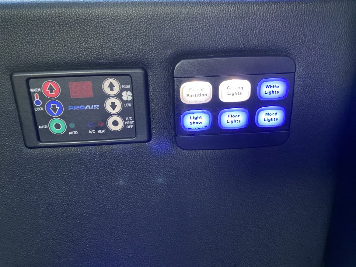 Limousine for Sale in Carmel, IN - Photo 9