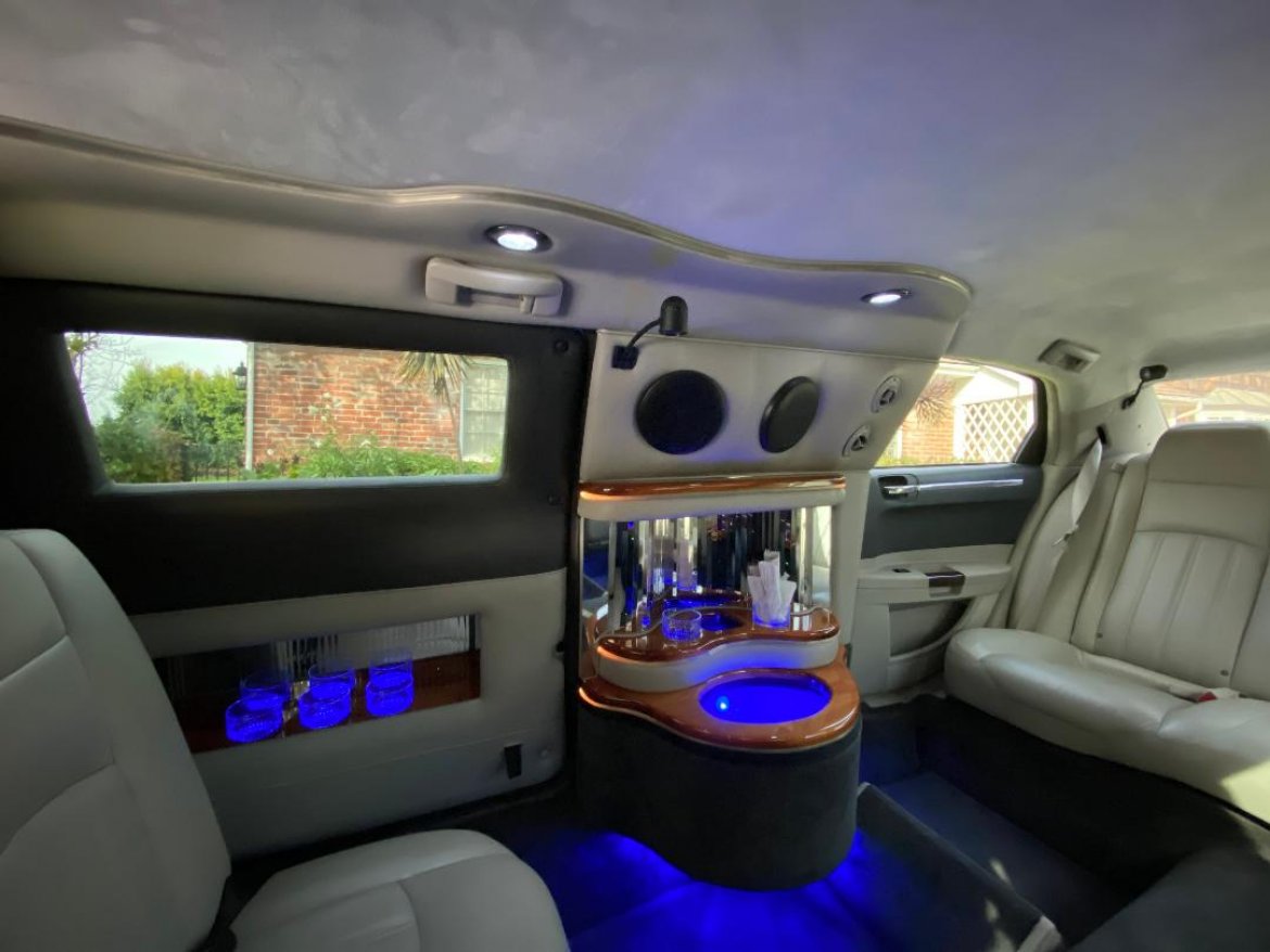 Limousine for Sale in SANTA MONICA, CA - Photo 7