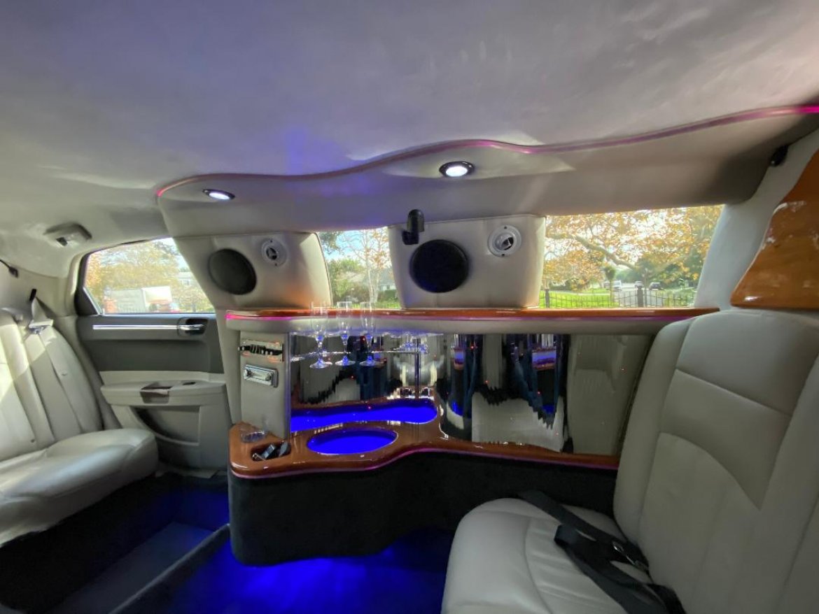 Limousine for Sale in SANTA MONICA, CA - Photo 8