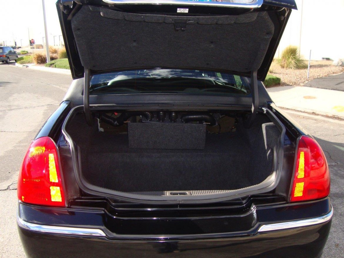 Limousine for Sale in Carson, CA - Photo 14
