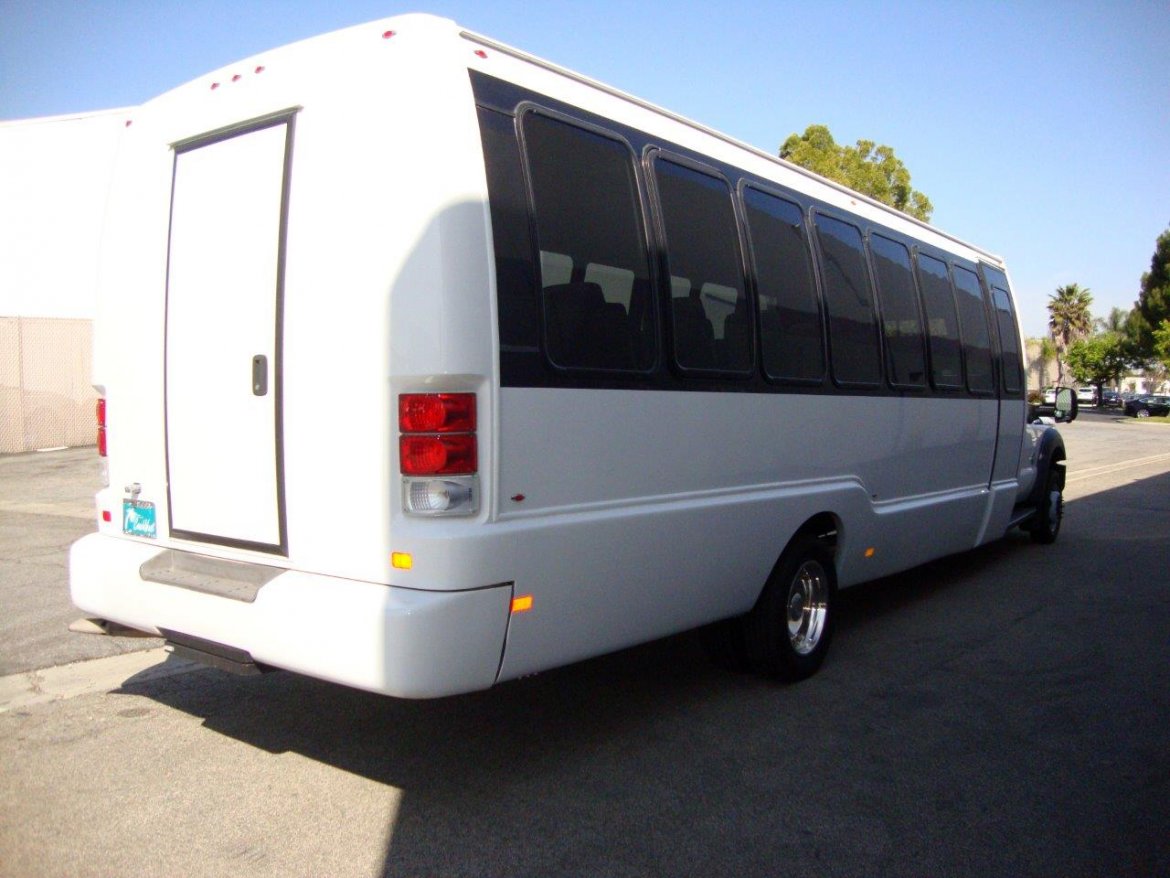 Shuttle Bus for Sale in Carson, CA - Photo 7