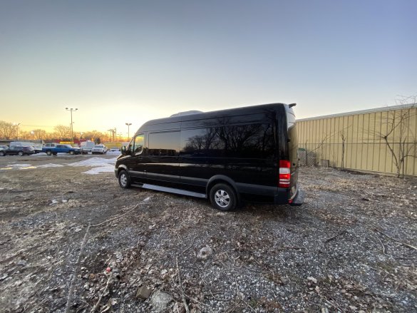 2014 Mercedes-Benz 2500 blutec Sprinter for Sale in Orland Park, IL - Main Photo
