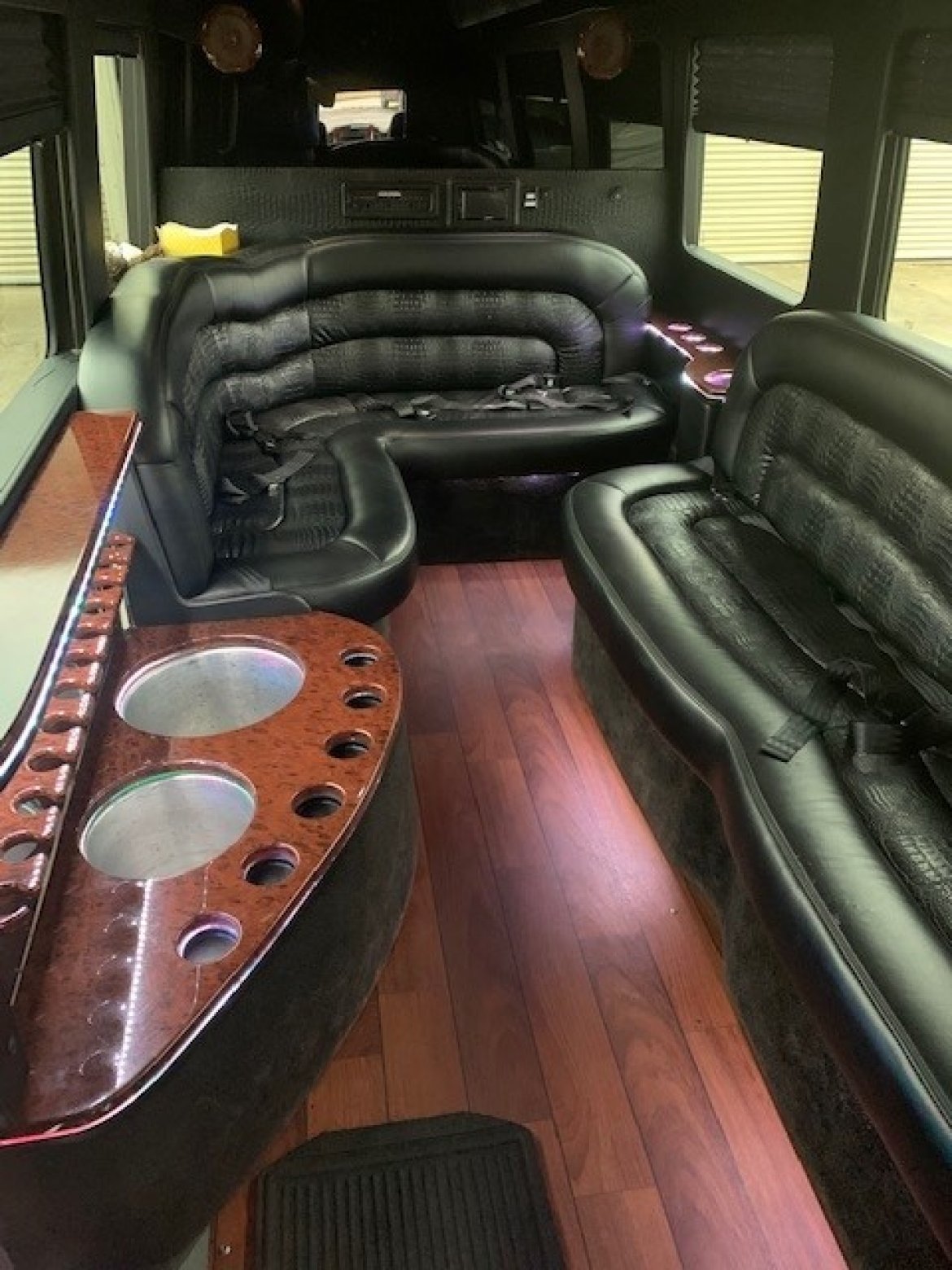 Limo Bus for Sale in Carrollton, GA - Photo 3