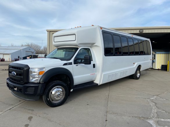 2011 Ford F550 Shuttle Bus for Sale in ERIE, PA - Photo 2