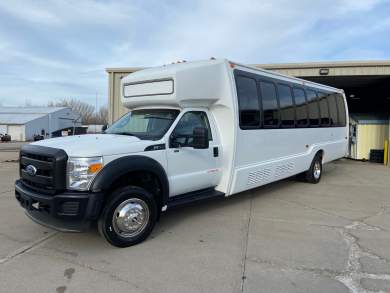 2011 Ford F550 Shuttle Bus for Sale in ERIE, PA - Photo 2