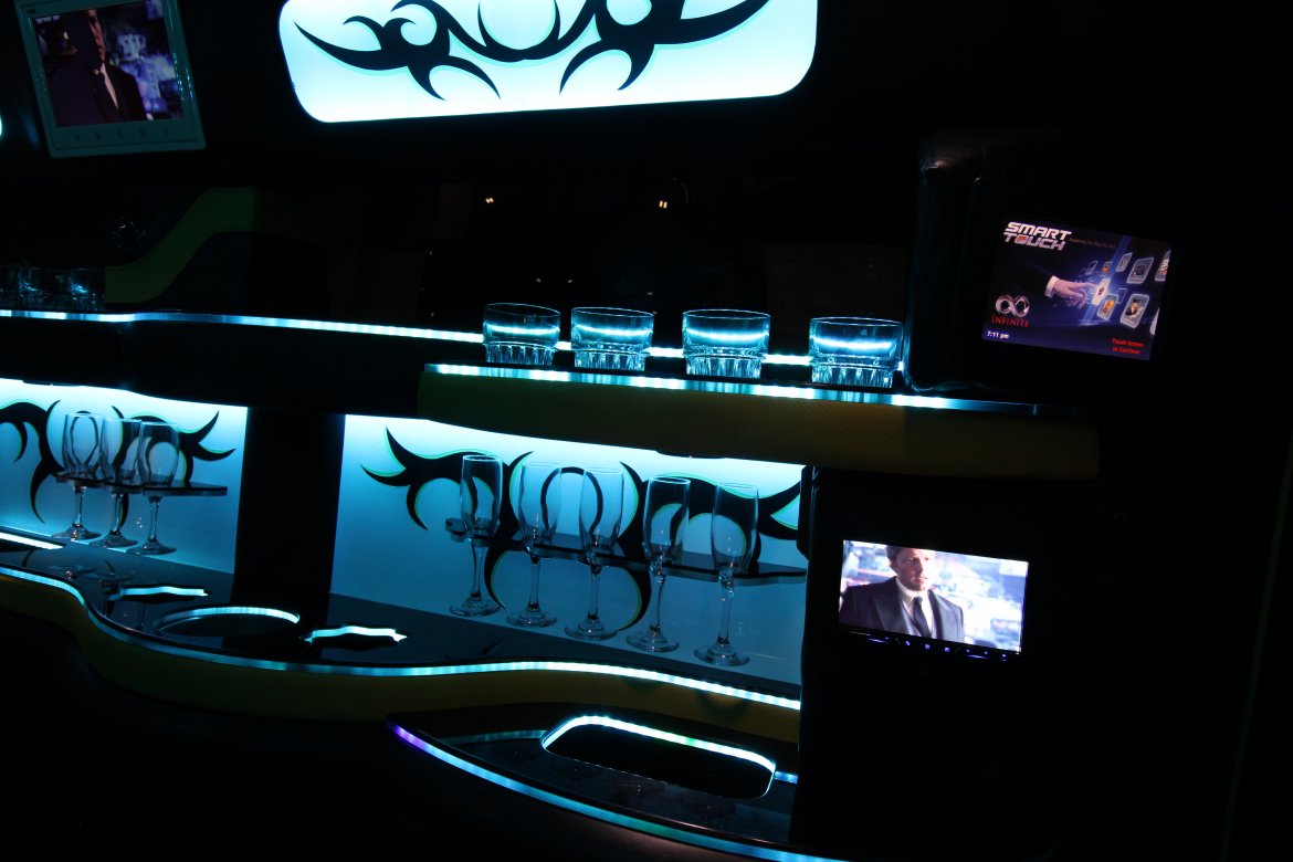 Limousine for Sale in SPRINGFIELD, MO - Photo 32