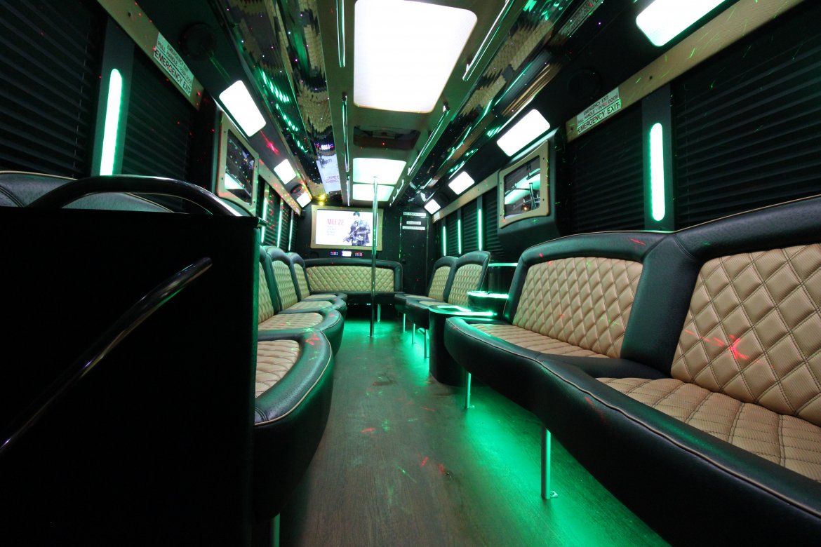 Limo Bus for Sale in SPRINGFIELD, MO - Photo 25