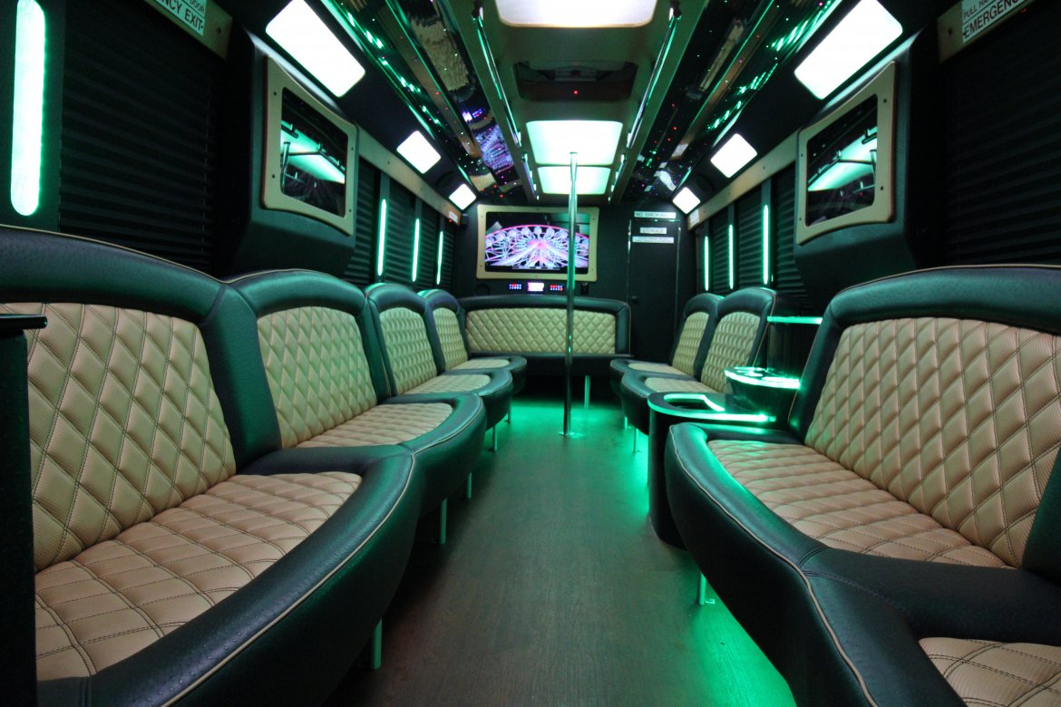 Limo Bus for Sale in SPRINGFIELD, MO - Photo 45