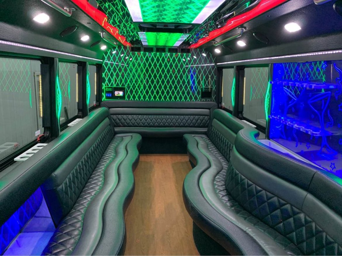 Limo Bus for sale: 2015 Ford E-450 by LGE Coachworks