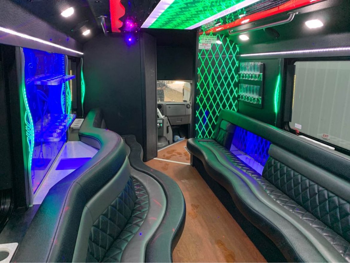 Limo Bus for Sale in Waterford, PA - Photo 9