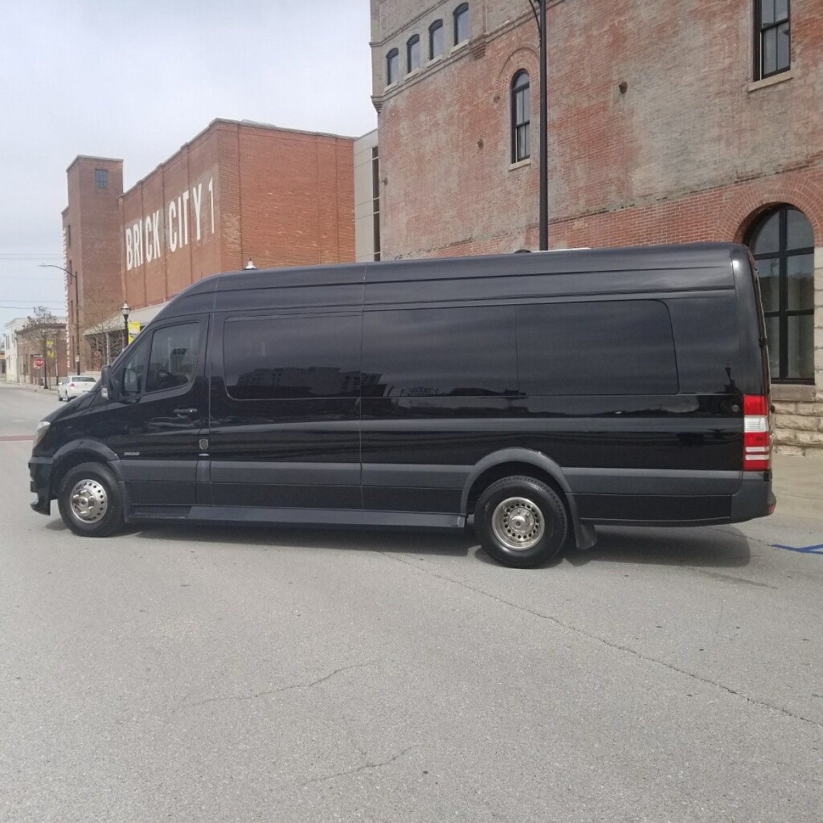 Sprinter for Sale in Springfield, MO - Photo 11