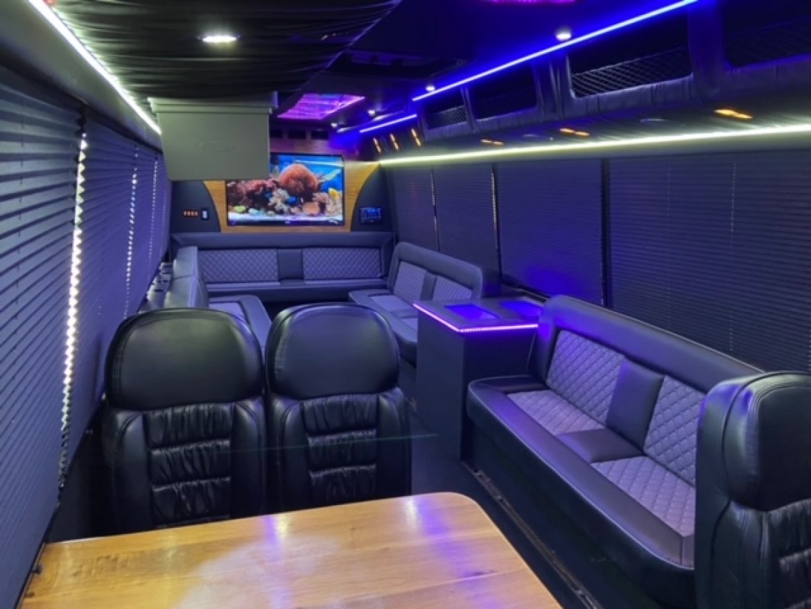 Limo Bus for Sale in ERIE, PA - Photo 17