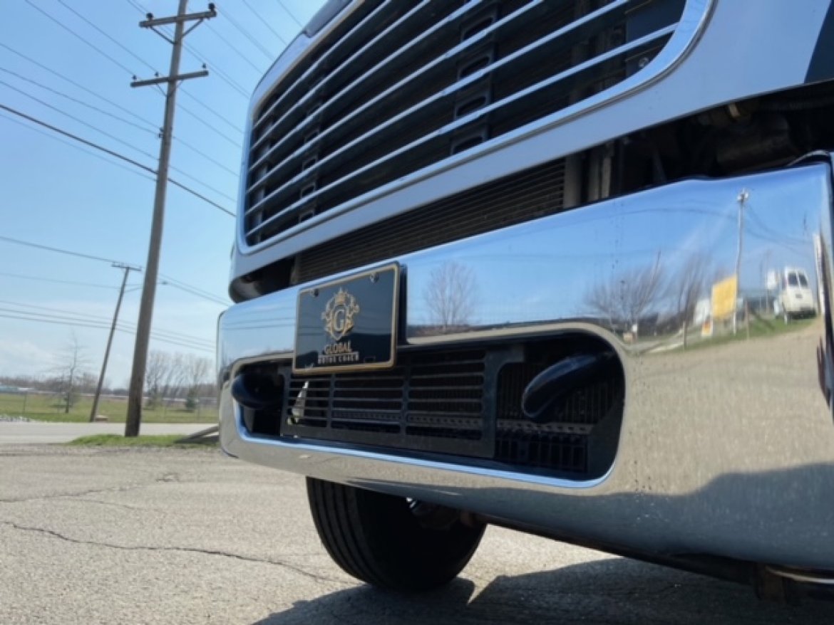 Limo Bus for Sale in ERIE, PA - Photo 29