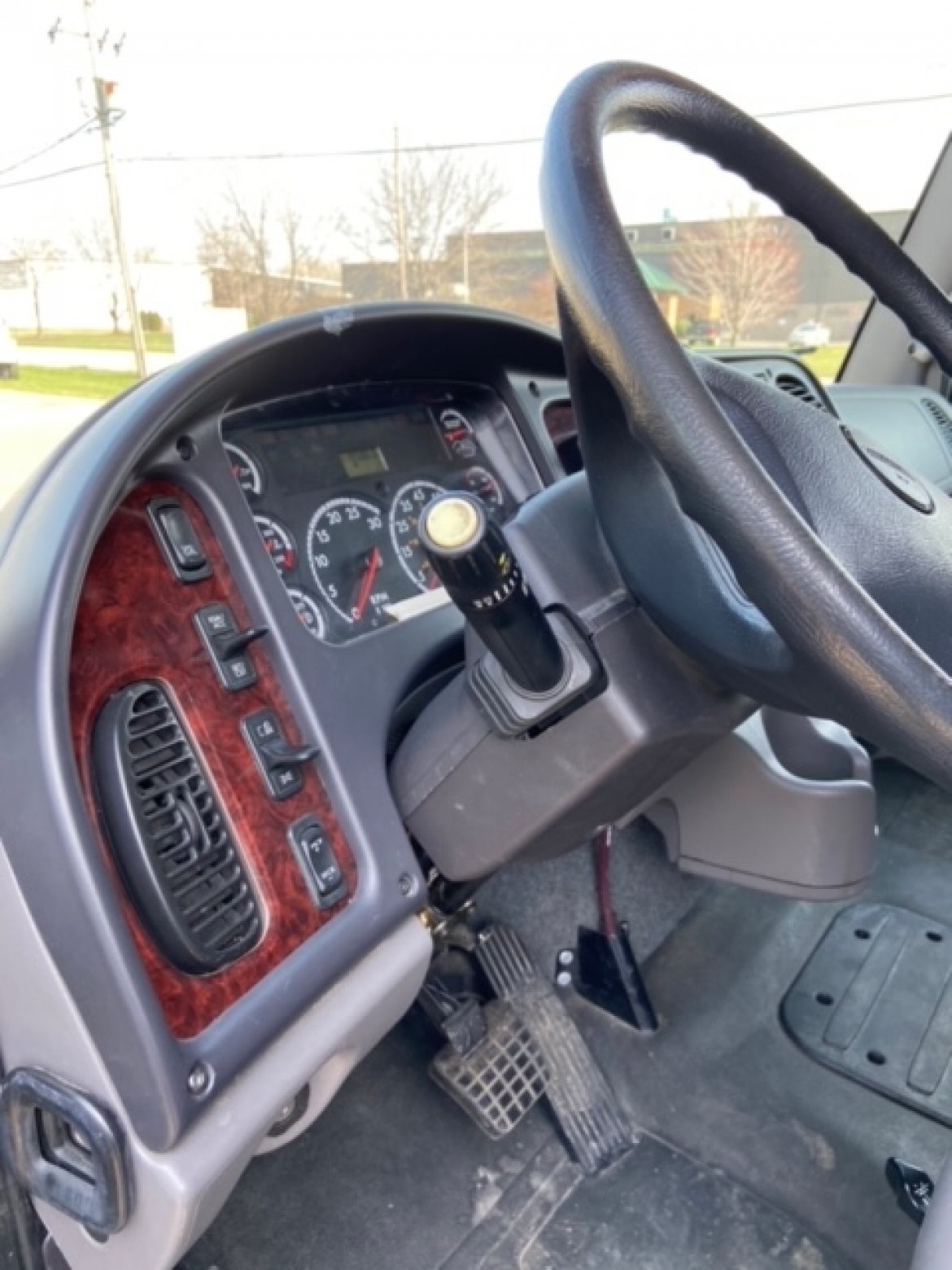 Limo Bus for Sale in ERIE, PA - Photo 43
