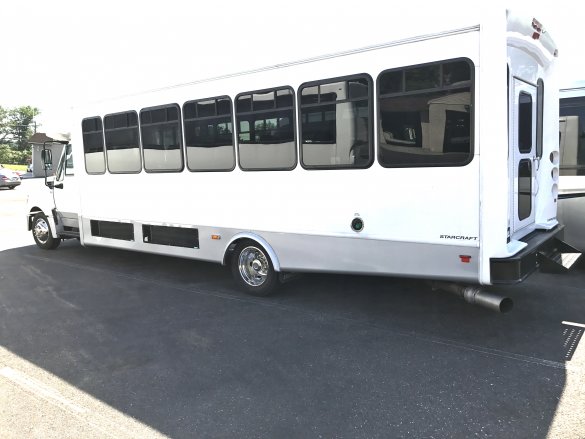 2014 International DT466 Shuttle Bus for Sale in Oaklyn, NJ - Photo 3