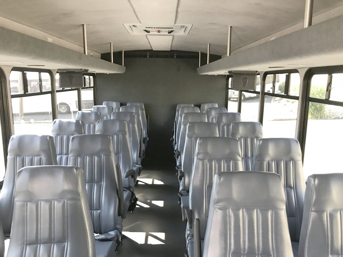 Photo of Shuttle Bus for sale: 2014 International DT466 34&quot; by Starcraft