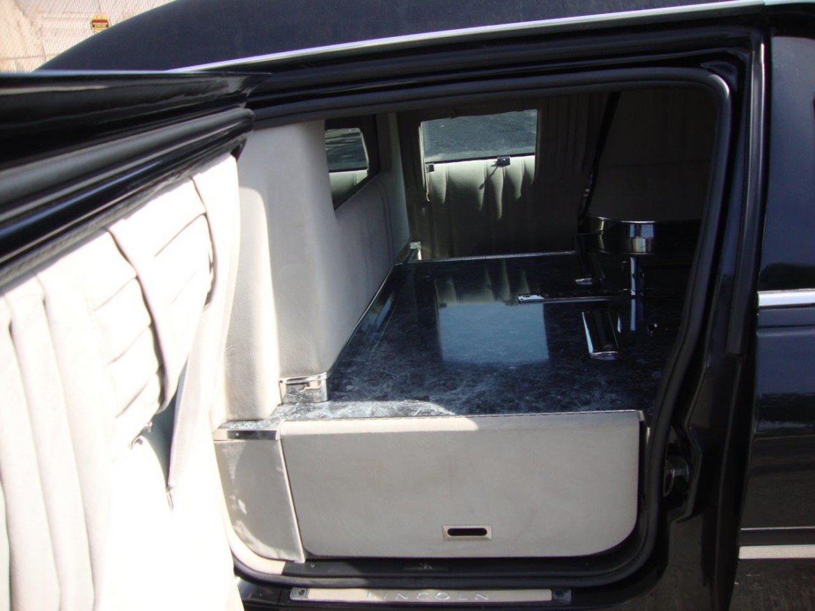 Funeral for Sale in carson, CA - Photo 9