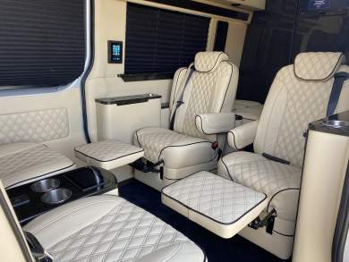 2019 Mercedes-Benz 3500 Sprinter Sprinter for Sale in Irving, TX - Photo 2