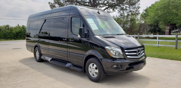 2019 Mercedes-Benz Sprinter 3500 170" EXT Sprinter for Sale in Houston, TX - Main Photo