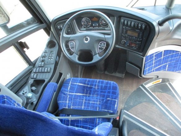 2018 MCI J4500 Motorcoach for Sale in Dayton, NJ - Photo 3
