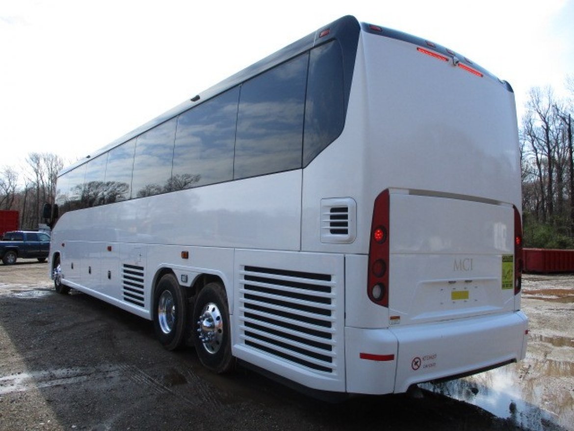 Motorcoach for Sale in Dayton, NJ - Photo 13