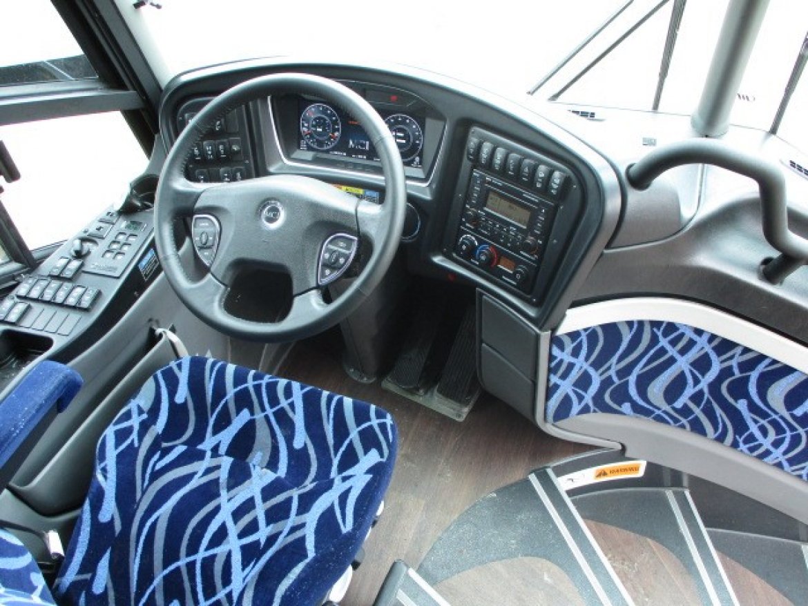 Motorcoach for Sale in Dayton, NJ - Photo 18