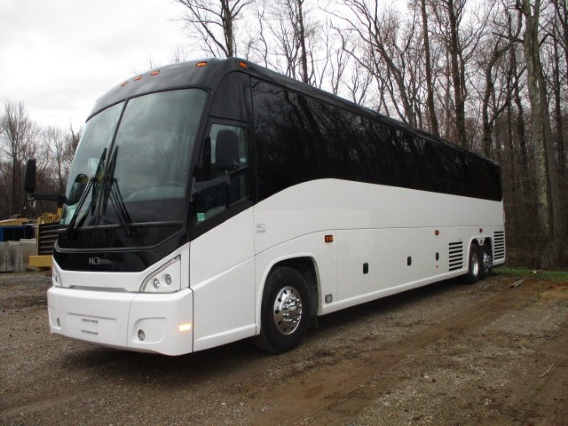 Motorcoach for Sale in Dayton, NJ - Photo 20