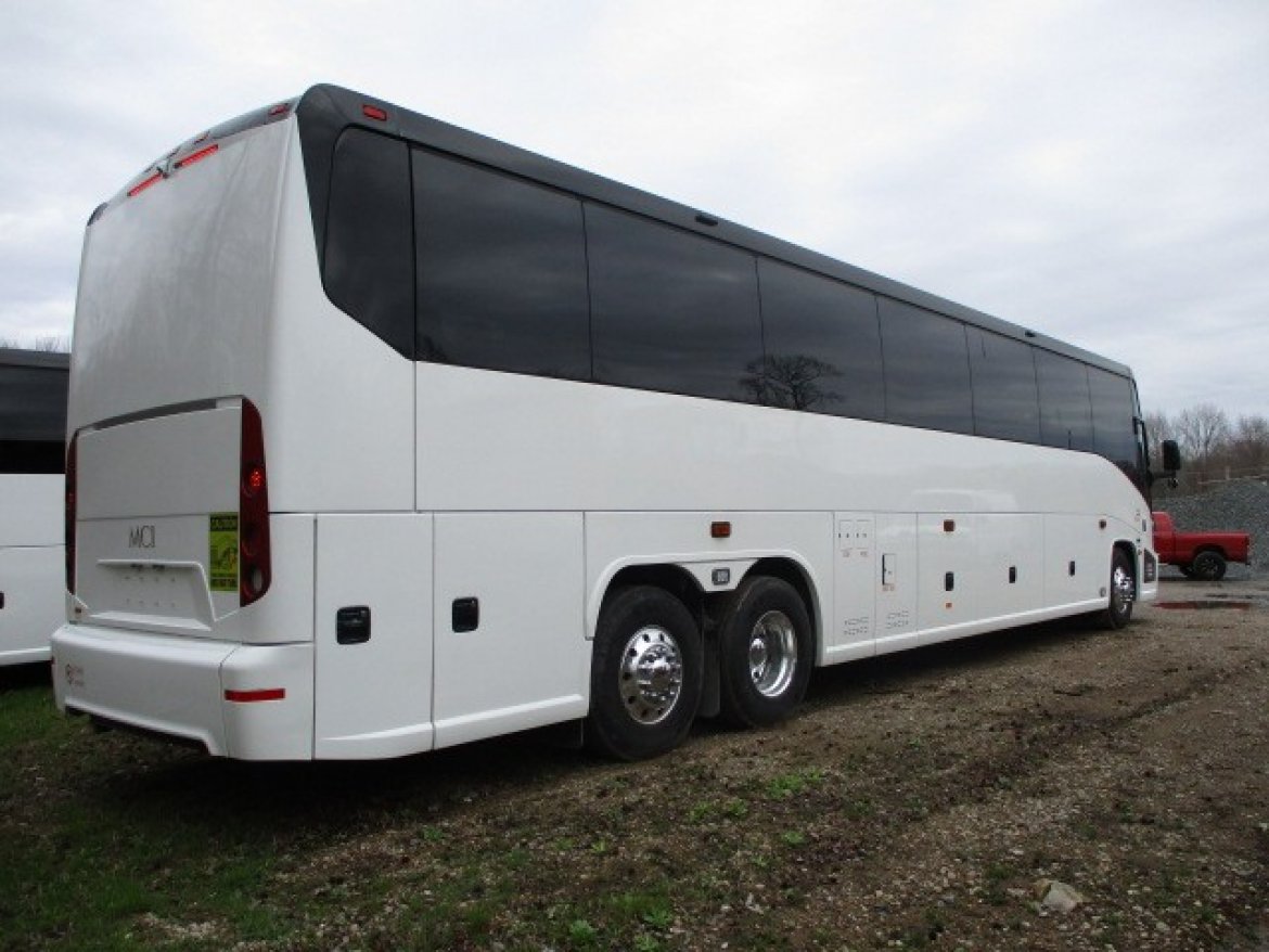 Used 2018 MCI J4500 for sale #WS-14540 | We Sell Limos