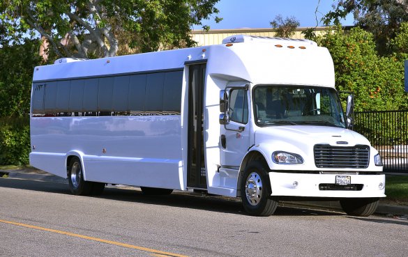 2018 Freightliner 45 Ft Luxury Shuttle Shuttle Bus for Sale in Fontana, CA - Main Photo