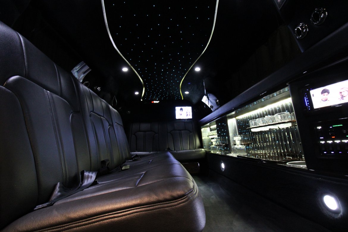 Limousine for Sale in Springfield, MO - Photo 15