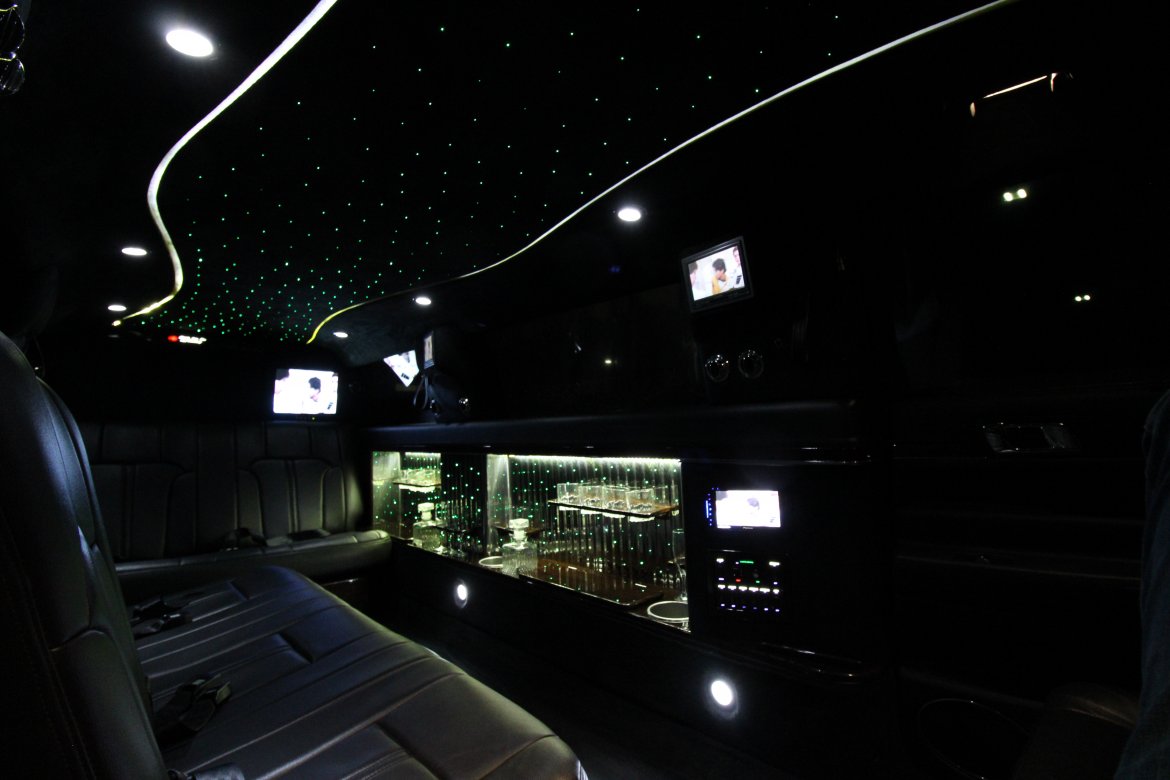 Limousine for Sale in Springfield, MO - Photo 16