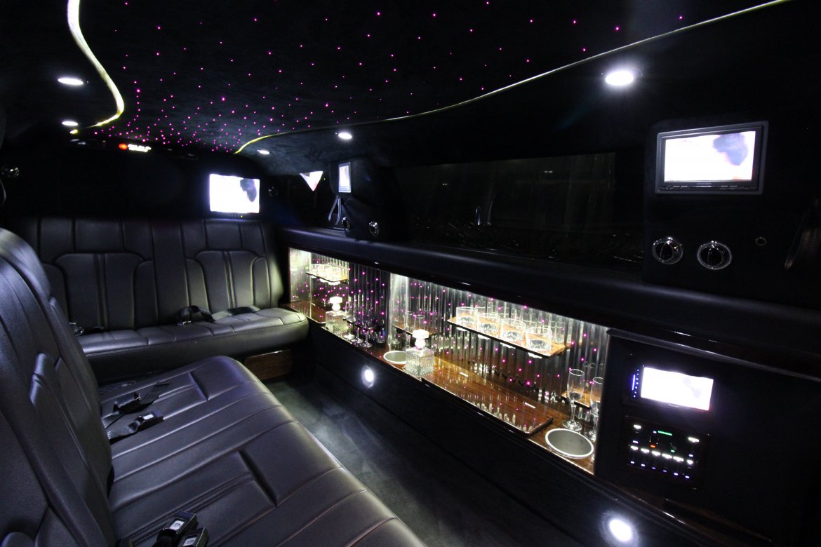 Limousine for Sale in Springfield, MO - Photo 18