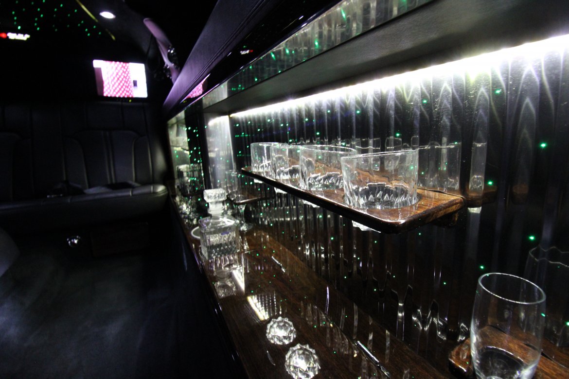 Limousine for Sale in Springfield, MO - Photo 27